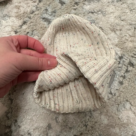 Baby crochet knit bootie shoes/socks & matching hat - Picture 4 of 6